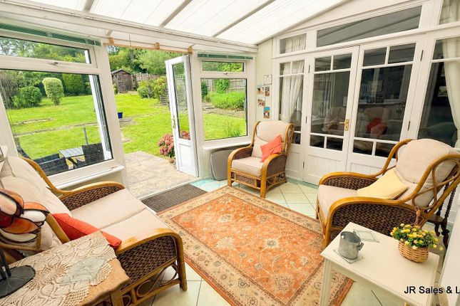 23, Plough Hill, Potters Bar photo 4