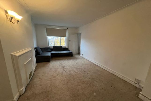 Flat for sale in Warham Road, South Croydon