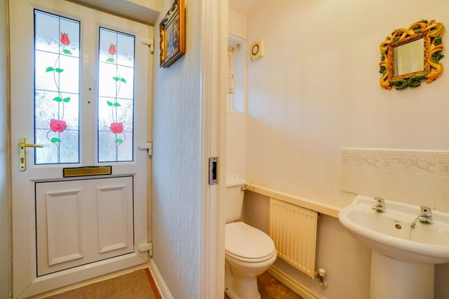 Link-detached house for sale in Phillip Drive, Glen Parva, Leicester