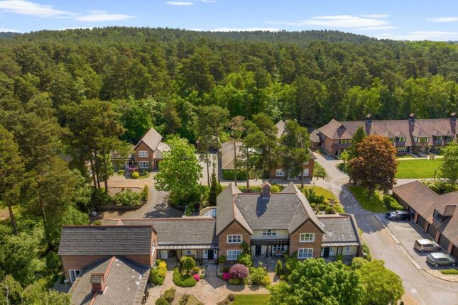 3-bed detached on 32 Mytchett Heath, Camberley, £399,950
