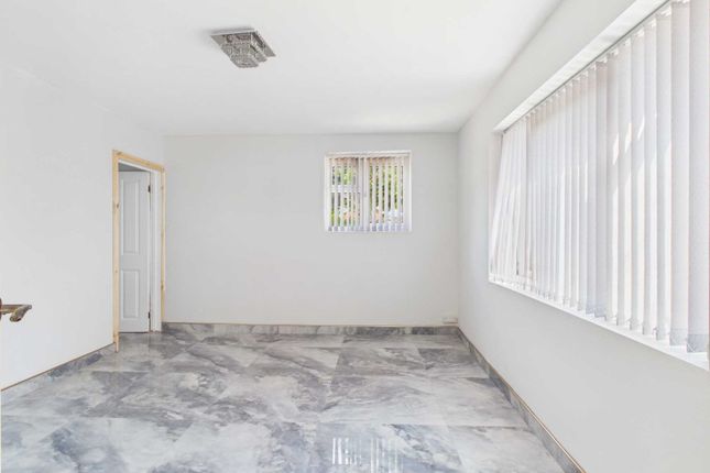 2, Hopedale Road, Birmingham photo 3