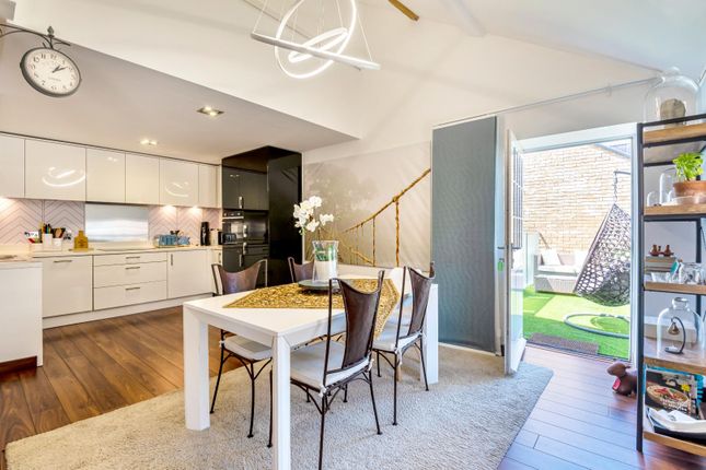 Kitchen And Living R