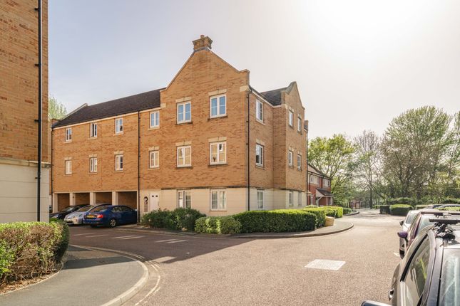 26 Dickinsons Fields, Bristol photo 2