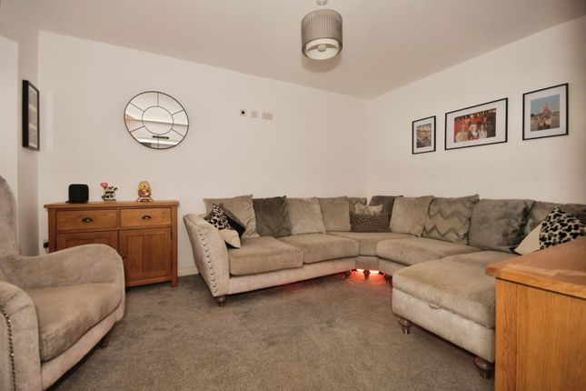 3, Emperor Avenue, Chesterfield photo 3