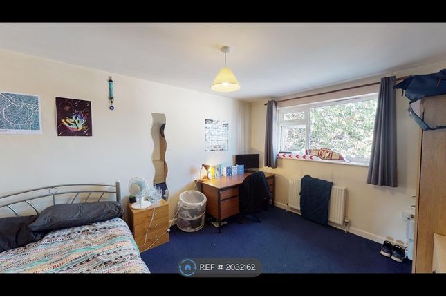 Room to rent in Roebuck Road, Sheffield