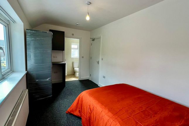 576, Aldridge Road, Birmingham photo 3