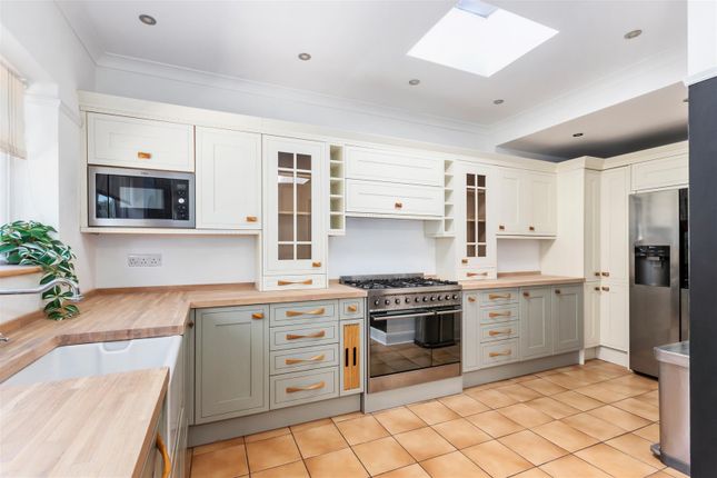 Ground Floor Flat, 58, Southdown Avenue, Hanwell photo 3