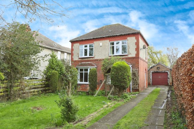 Thumbnail Detached house for sale in Normanby Road, Scunthorpe