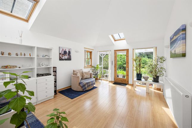 2, Gowan Park, Cupar photo 4
