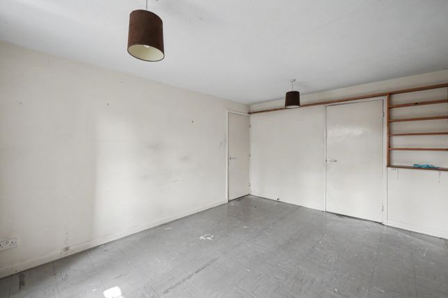 Flat 5, Datchet photo 4