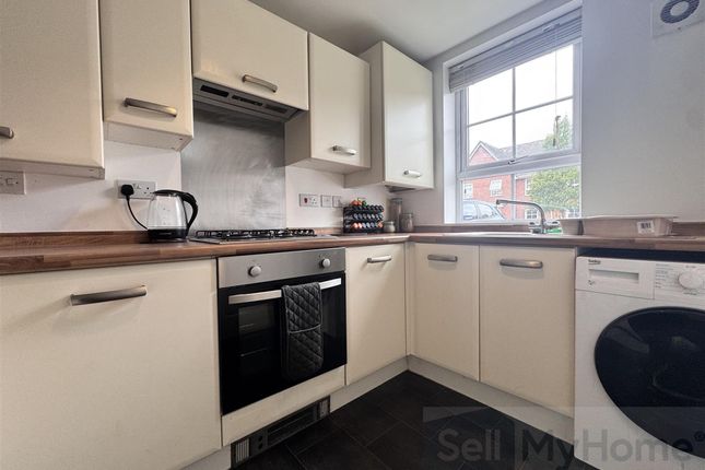 111 Hawthorn Drive, Thornton-Cleveleys photo 5