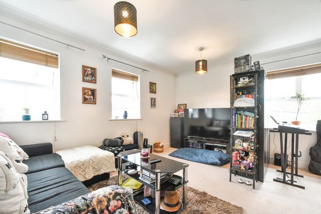 15, Grouse Road, Calne photo 2