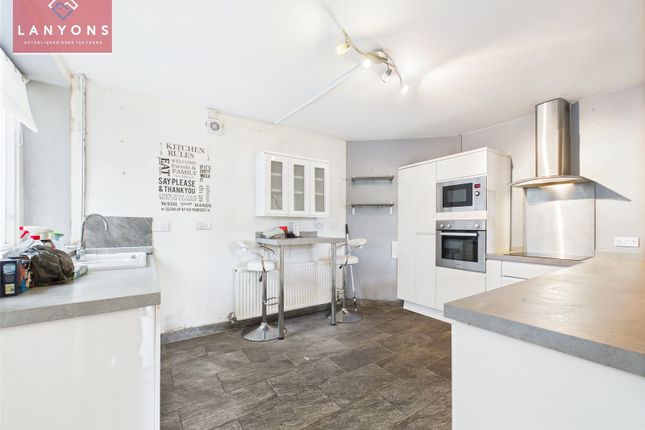 41, Blaenllechau Road, Rhondda Cynon Taf photo 4