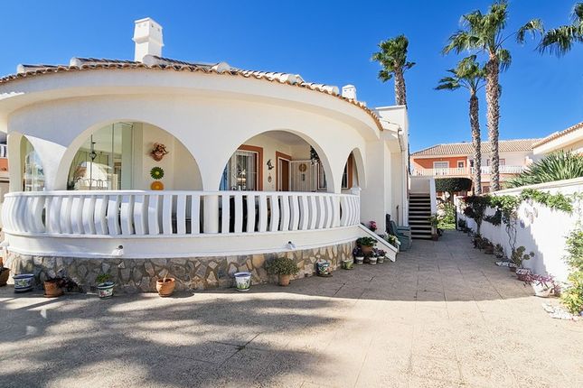 Thumbnail Villa for sale in Avenida De Malaga, Ciudad Quesada, Rojales, Alicante, Valencia, Spain