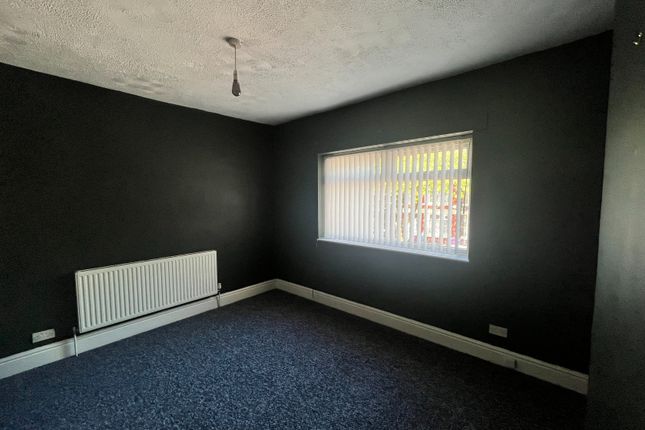 End terrace house to rent in Ince Avenue, Anfield, Liverpool