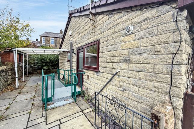 Queen Street, Glossop photo 2