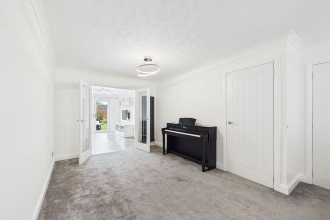 51 Kane Place, Larkhall photo 4