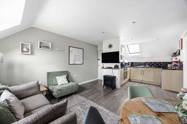 5 Jubilee Court,, Arlington, Cirencester photo 2