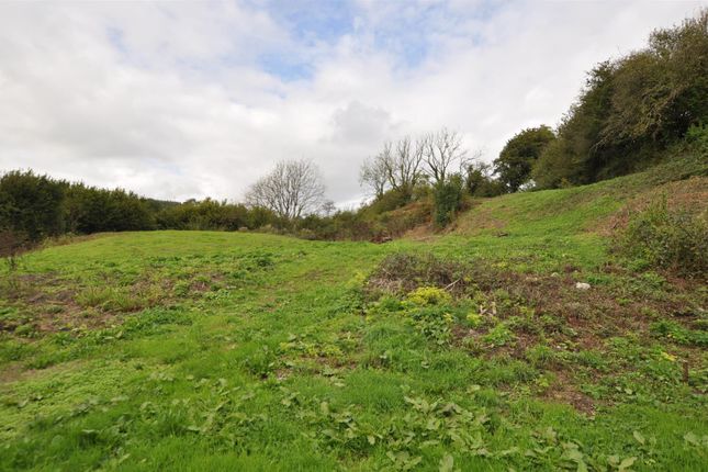 2-bed house on Sunnybank, Mynyddygarreg, Kidwelly, £275,000