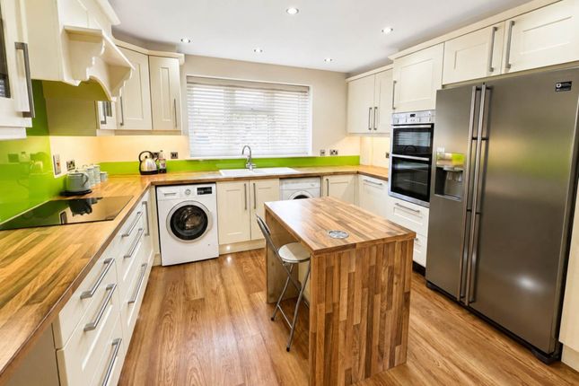 53, Danes Way, Brentwood photo 2