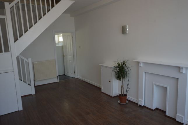21, Old Hinckley Road, Nuneaton photo 2
