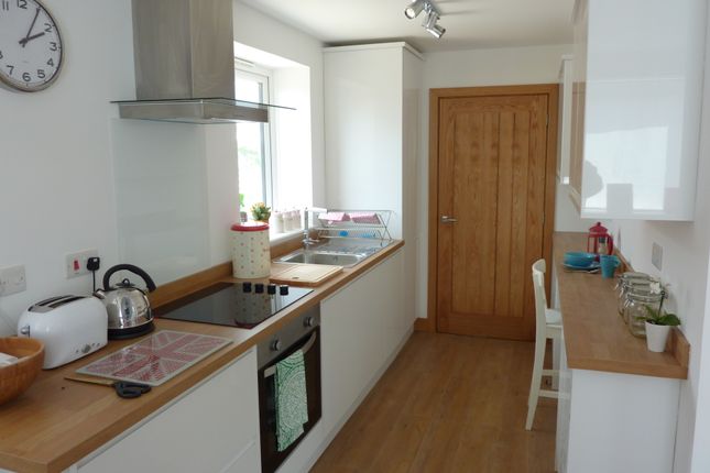 Flat to rent in Balfour House, Winnall Close, Winchester, Hampshire