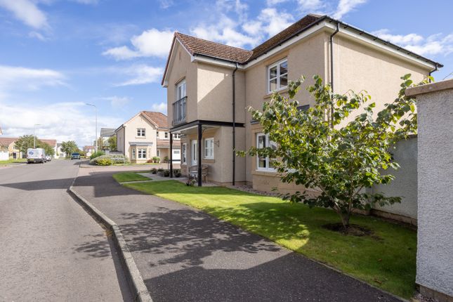 2, David Farquharson Road, Blairgowrie photo 3