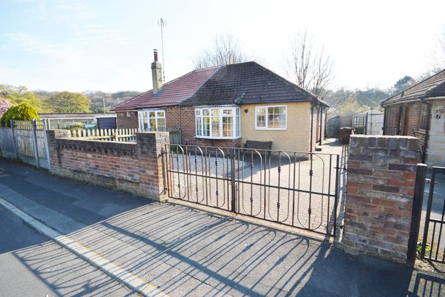 Cross Bentley Lane Meanwood Leeds West Yorkshire Ls6 2 Bedroom Semi Detached Bungalow For Sale 58524514 Primelocation