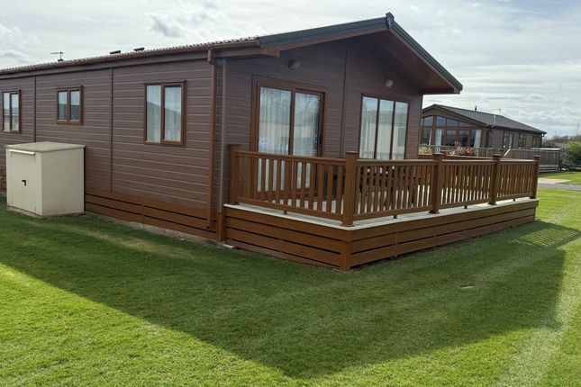 2-bed caravan on PS-750953 - Fenny Bentley, Ashbourne, £145,000