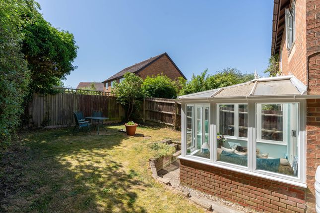 28 Wheat Croft, Cambridge photo 4