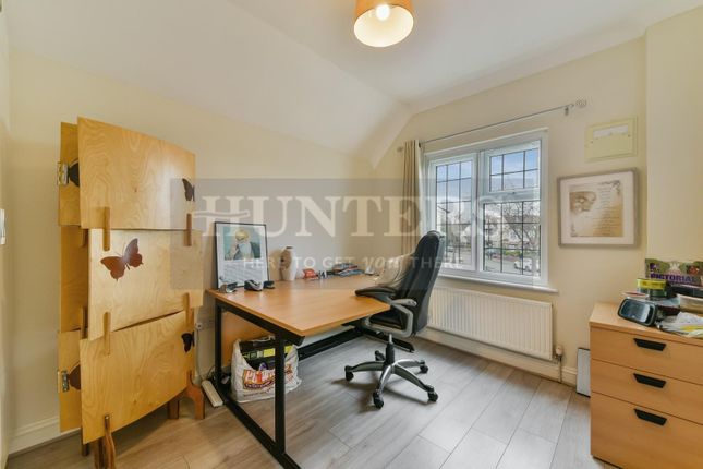 Semi-detached house for sale in Lulworth Avenue, Hounslow