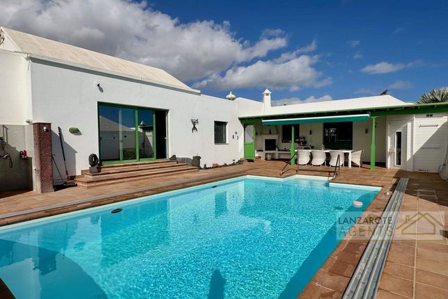 Villa for sale in Palomar, Andalusia, Spain