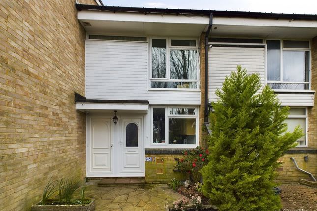 Terraced house for sale in Hollywoods, Forestdale, Croydon