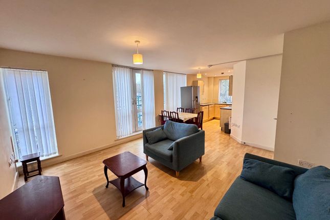 Apt 23, Nottingham photo 2