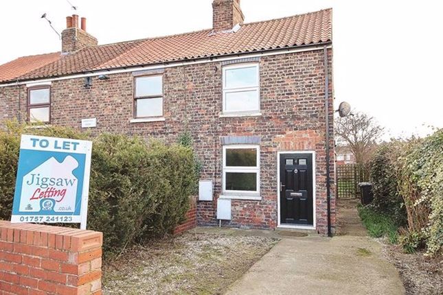 2 bed terraced house to rent in West View Mount, Barlby, Selby YO8