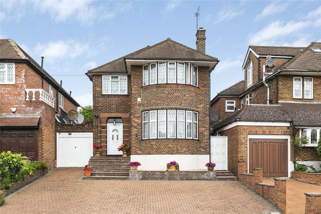 Thumbnail Link-detached house for sale in Northiam, Woodside Park, London