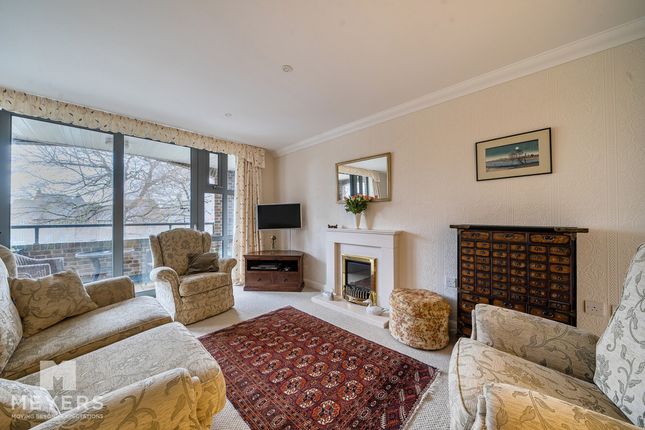 19 Chestnut Court, Chestnut Road, Dorchester photo 3