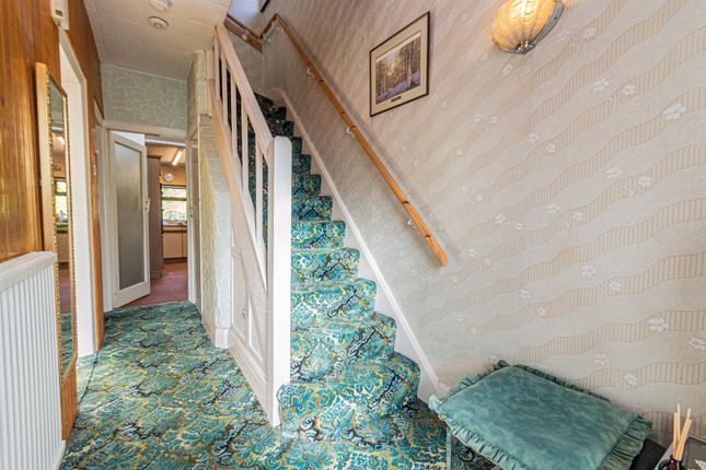 51, Windsor Drive, Warrington photo 2