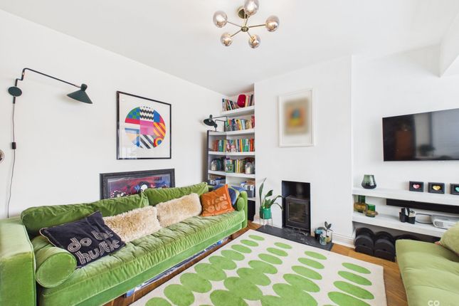 96 Bevendean Crescent, Brighton photo 4