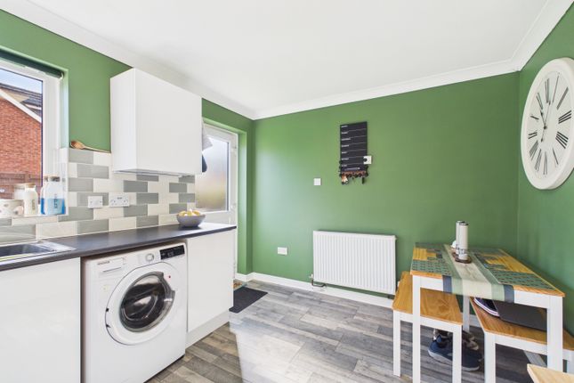 11, Kyle Way Nether Poppleton, York photo 3
