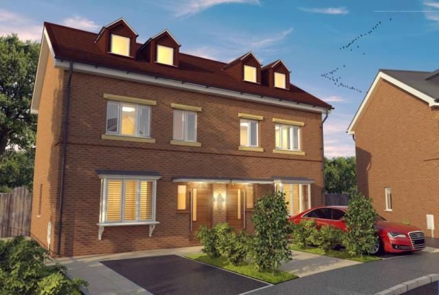 New Houses Built In Factory Being Dropped Into Anfield By Cranes Liverpool Echo