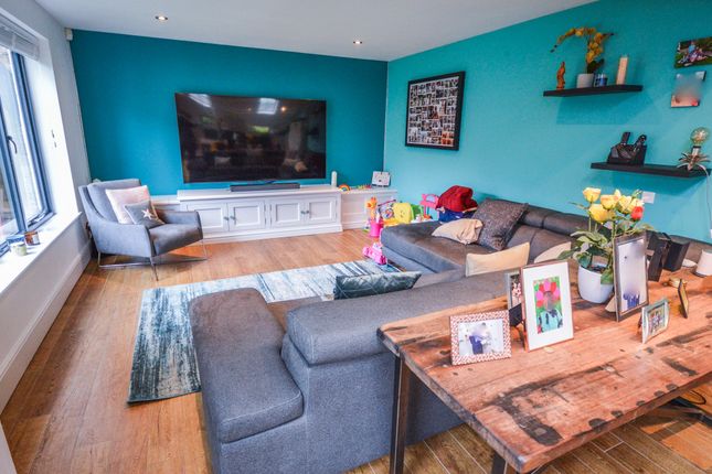 Open-Plan Kitchen And Family Room