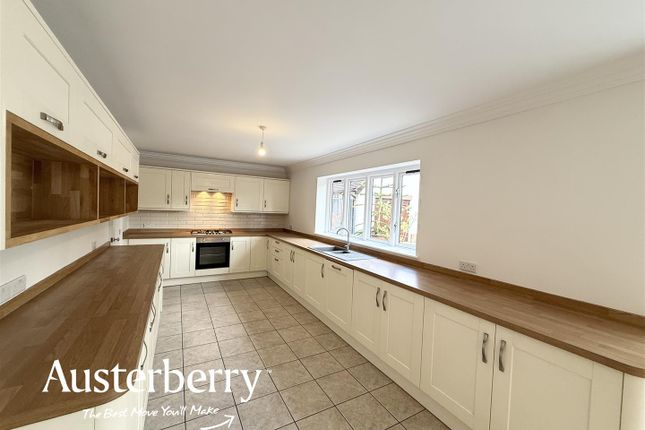 The Coach House, 741, Lightwood Road, Stoke-On-Trent photo 3