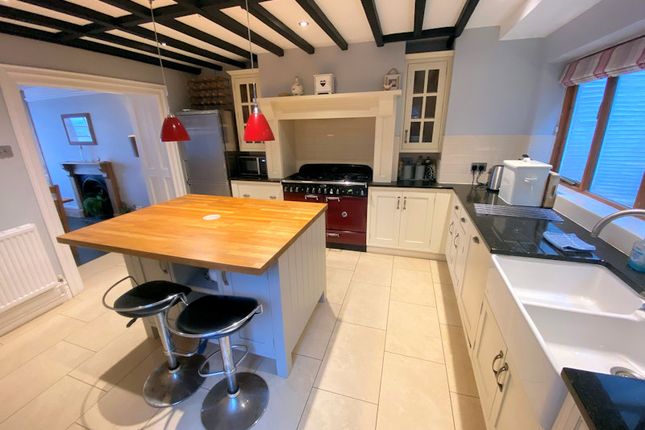 Town house for sale in Sea View Terrace, Aberdovey