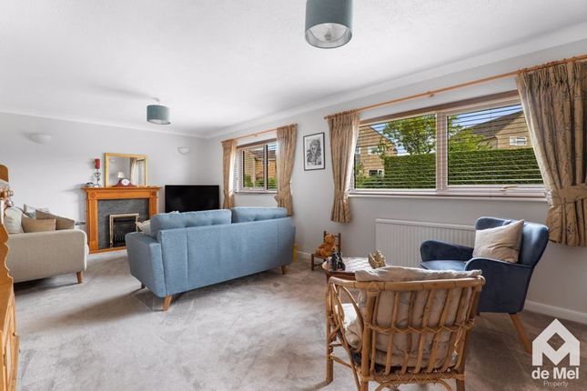 1, Britannia Way, Cheltenham photo 4