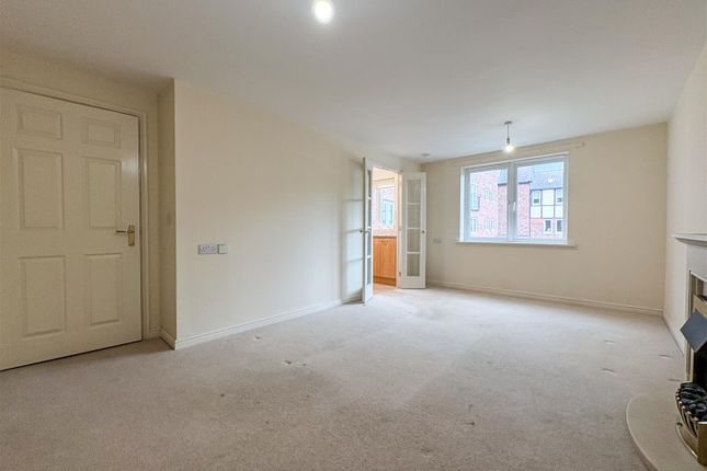 17, Beatty Court, Nantwich photo 5