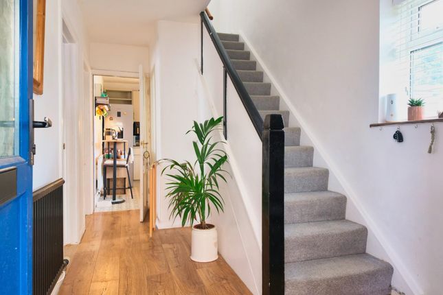 9, Glyndwr Road, Penarth photo 2
