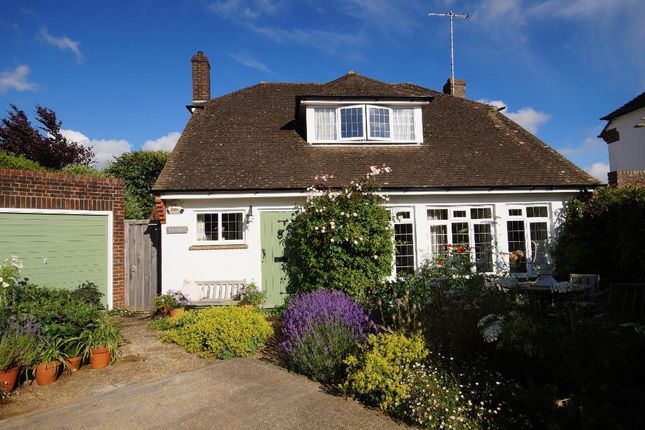3 bed detached house for sale in Castle Lane, Steyning BN44