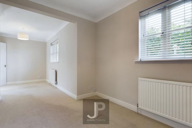 Thumbnail Property to rent in Poplar Drive, Hutton, Brentwood