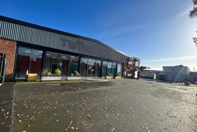 Industrial to let in Twinkle Toes, Executive House, Linthouse Lane, Willenhall, Wolverhampton